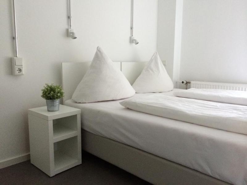 The Brandenburg Gate Hostel - Genel