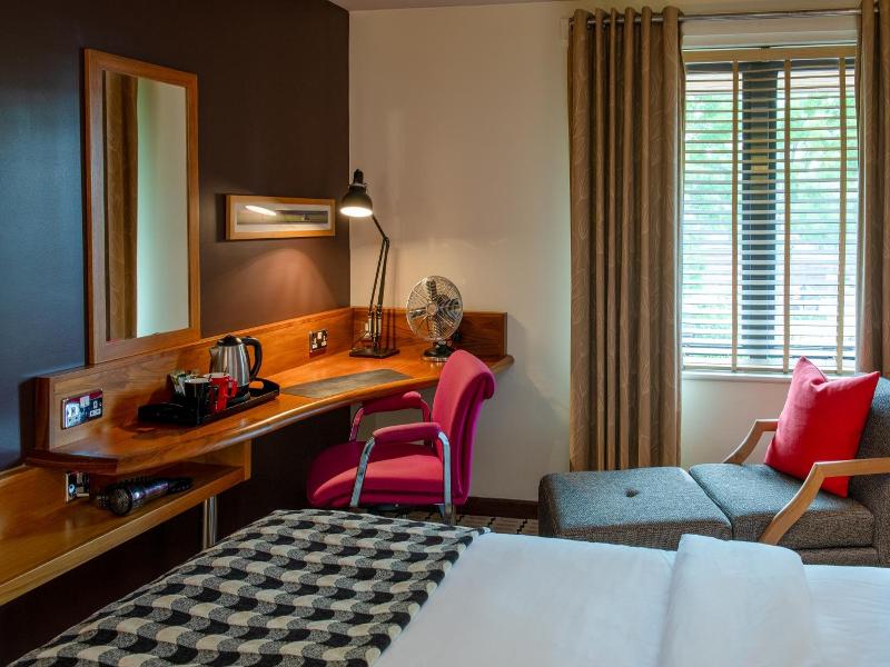 Lodge at Bristol - Oda