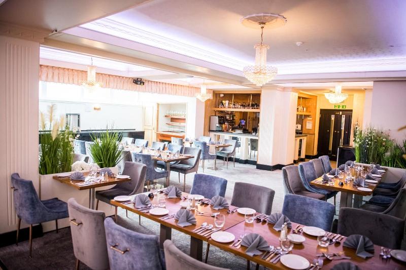 Clifton Park - Restoran