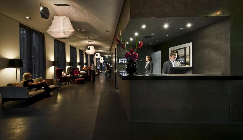 Cosmo Hotel Berlin Mitte - Lobi