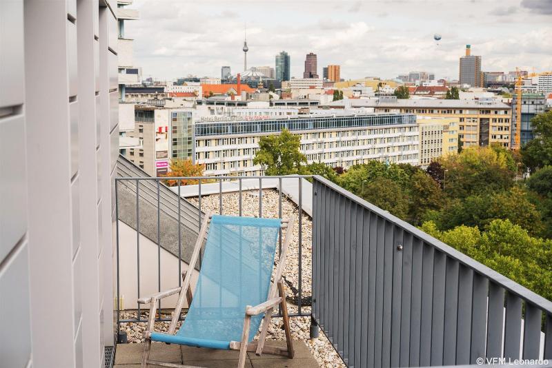 Motel One Berlin-Tiergarten - Genel