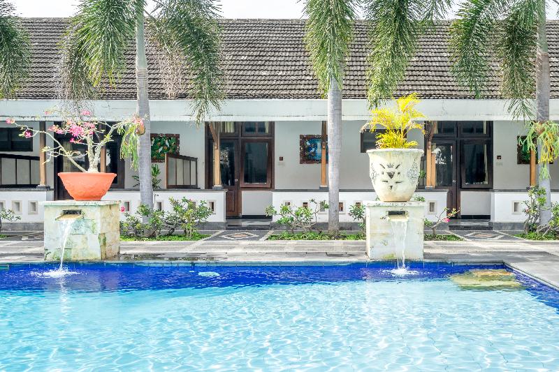 Inna Bali Heritage Hotel - Oda