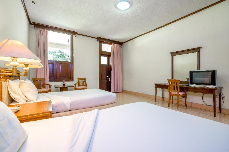 Inna Bali Heritage Hotel - Oda