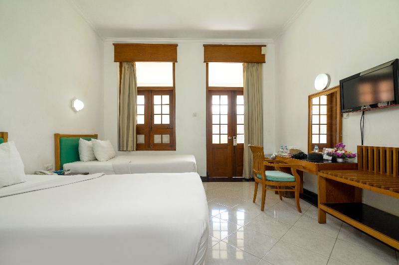 Inna Bali Heritage Hotel - Oda