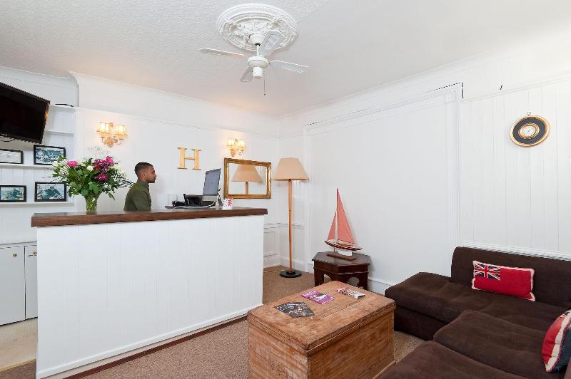 Hamptons Brighton - Lobi