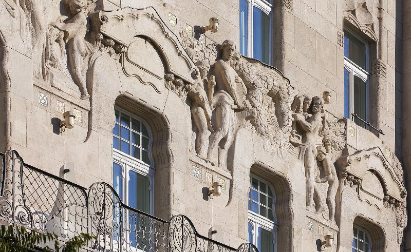 Four Seasons Hotel Gresham Palace Budapest - Genel