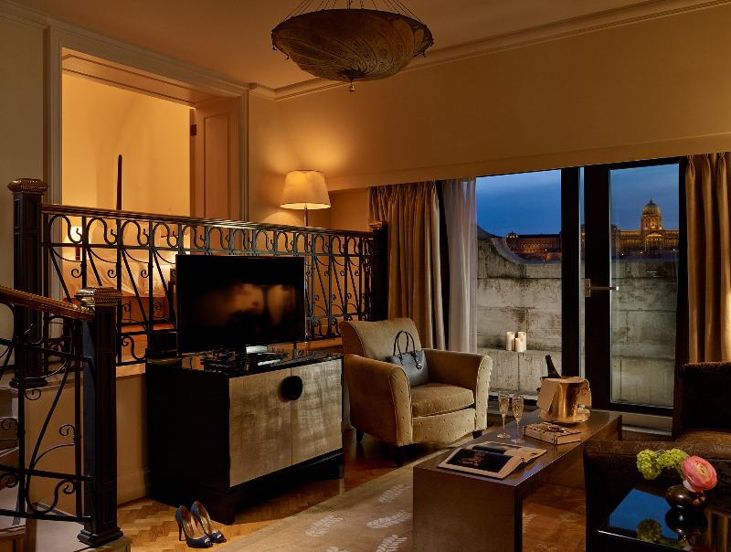 Four Seasons Hotel Gresham Palace Budapest - Oda