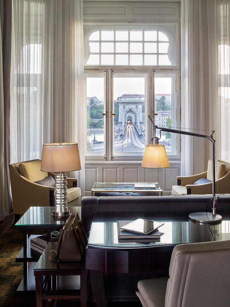Four Seasons Hotel Gresham Palace Budapest - Oda