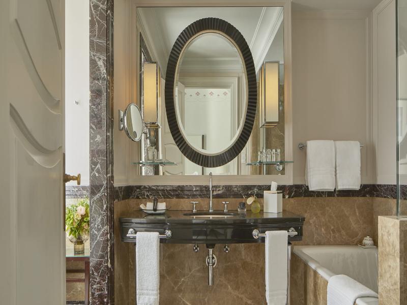 Four Seasons Hotel Gresham Palace Budapest - Oda