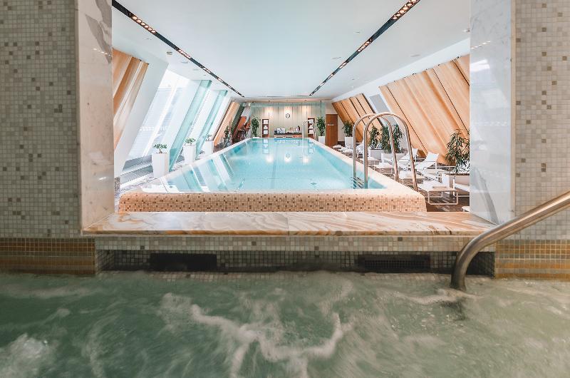 Four Seasons Hotel Gresham Palace Budapest - Havuz