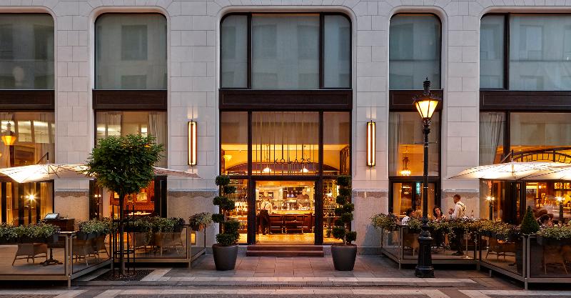 Four Seasons Hotel Gresham Palace Budapest - Restoran