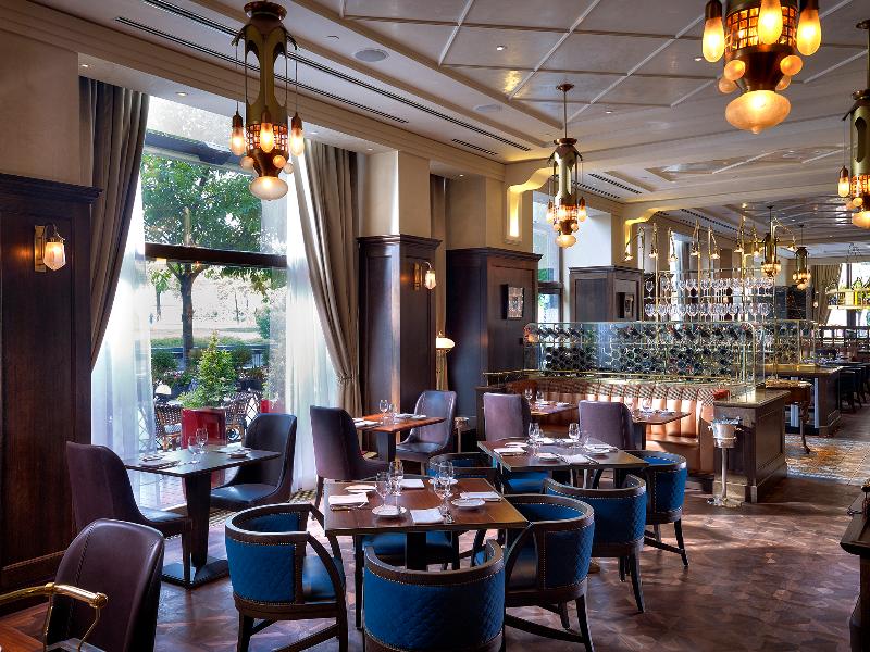 Four Seasons Hotel Gresham Palace Budapest - Restoran
