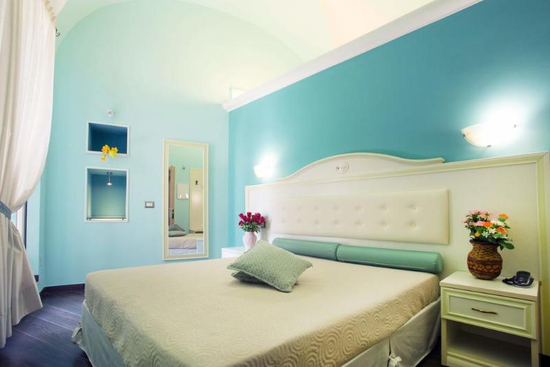 Relais Parallelo 41 - Oda