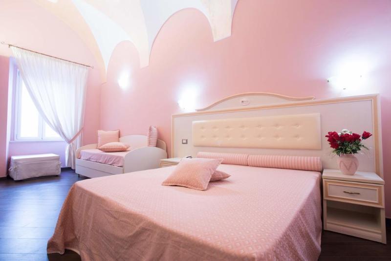Relais Parallelo 41 - Oda