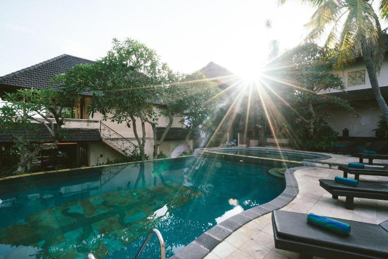 Honeymoon Guesthouse - Havuz