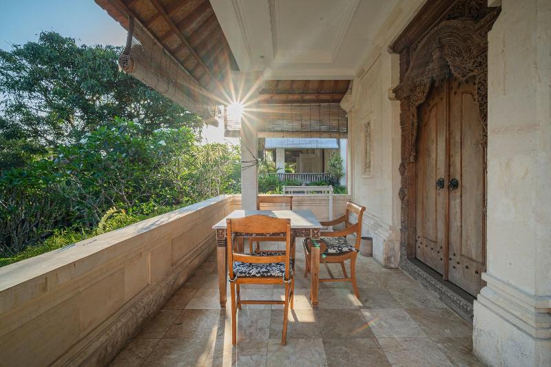 Honeymoon Guesthouse - Teras