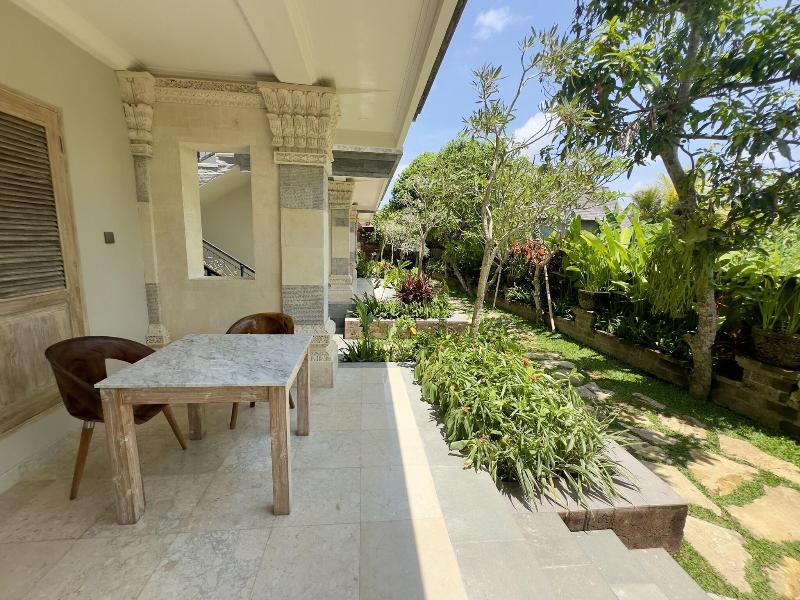 Honeymoon Guesthouse - Teras