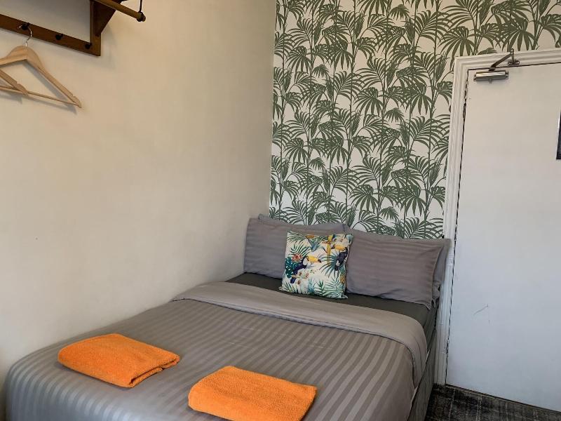Edward Hotel - Guest House - Oda