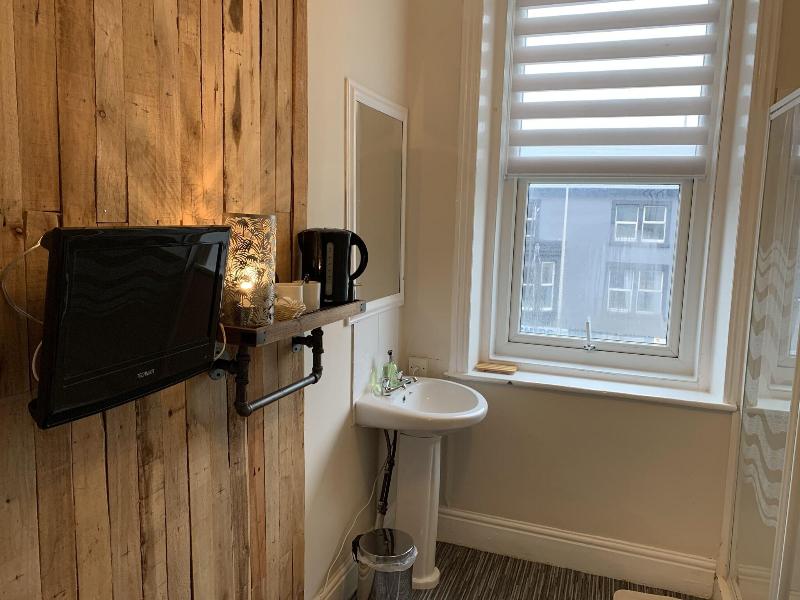 Edward Hotel - Guest House - Oda