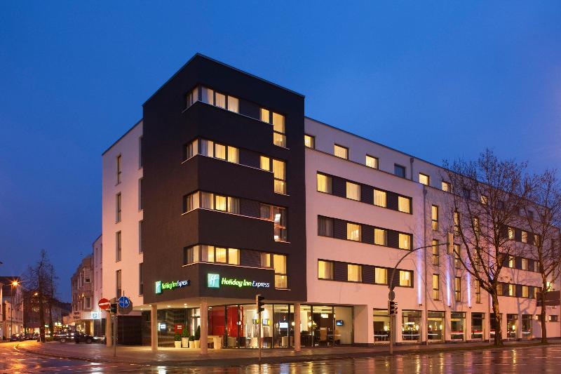 Holiday Inn Express Guetersloh - Genel