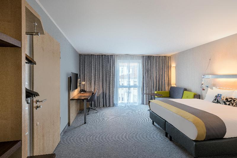 Holiday Inn Express Guetersloh - Oda