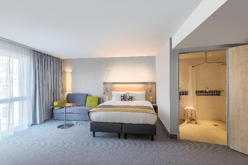 Holiday Inn Express Guetersloh - Oda
