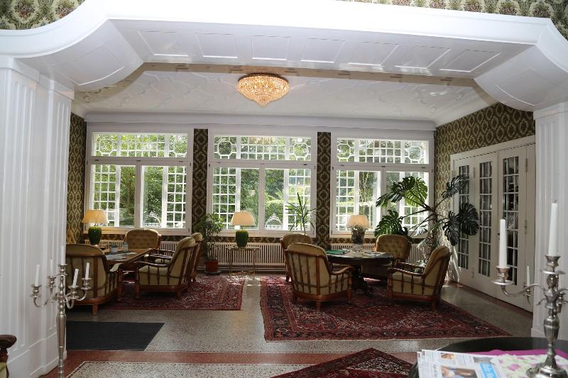 Villa Thea Kurhotel am Rosengarten - Lobi