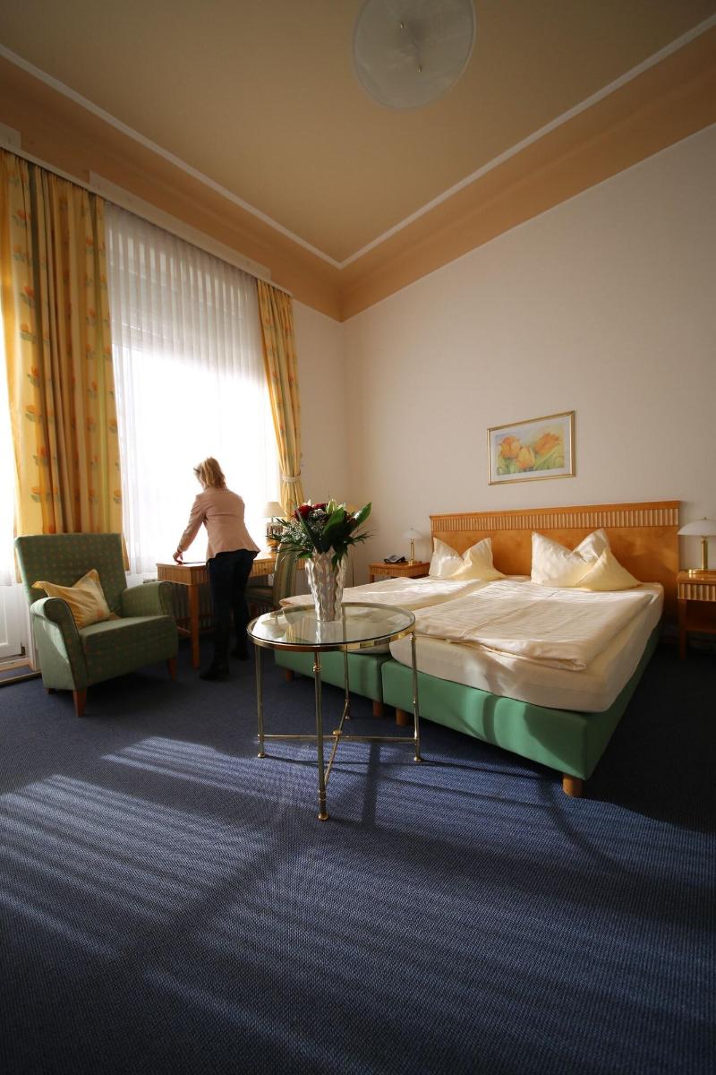 Villa Thea Kurhotel am Rosengarten - Oda
