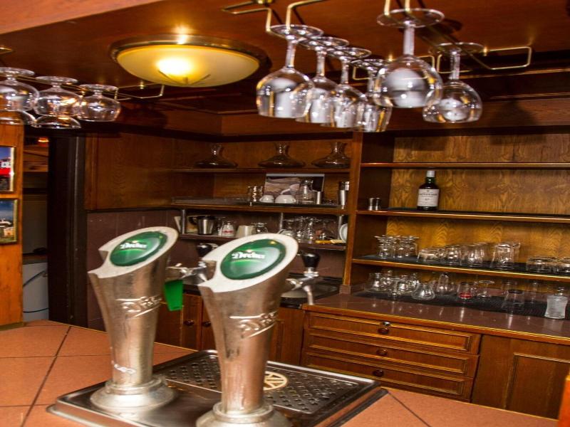 Molnar - Bar