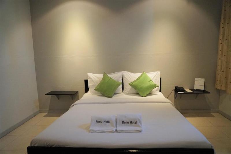 Reno Hotel - Oda