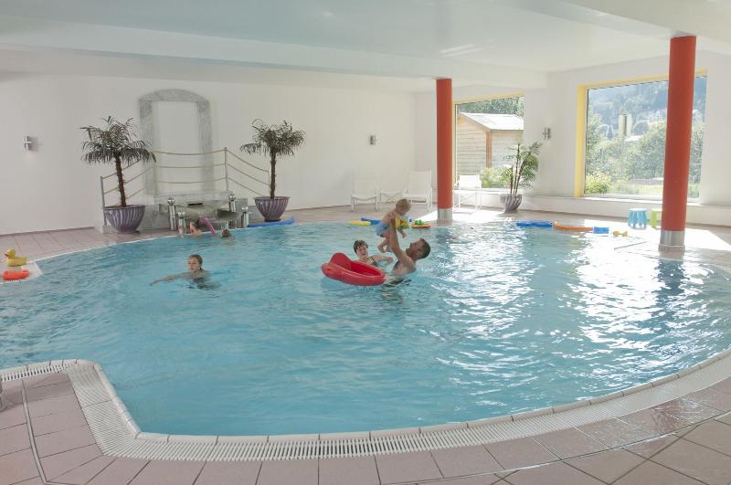 Familotel FamilienKlub Krug - Havuz