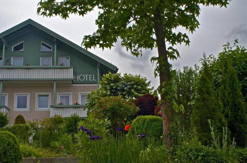 Gartenhotel Salzach - Genel