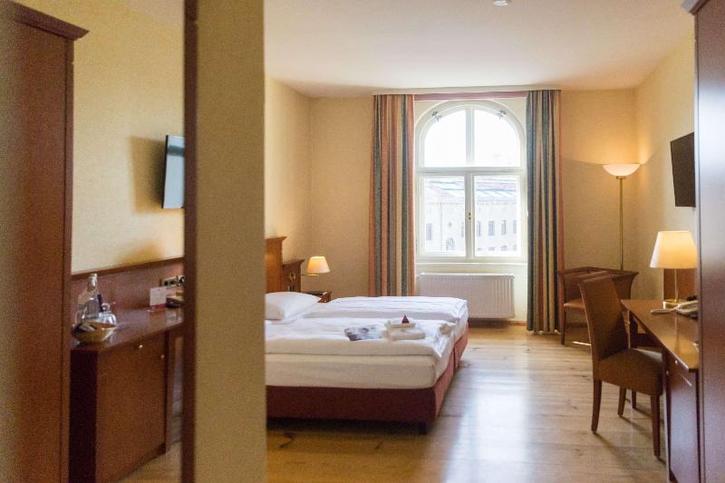 martas Hotel Berlin Mitte - Oda