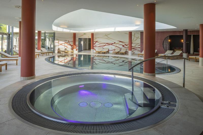 Villa Seilern Vital Resort - Havuz