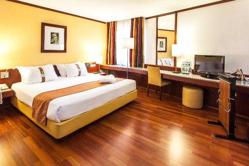 Holiday Inn Lisbon Continental - Oda