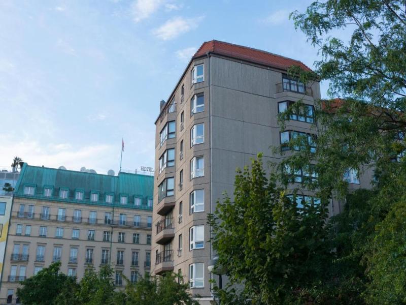 Apartments am Brandenburger Tor - Genel