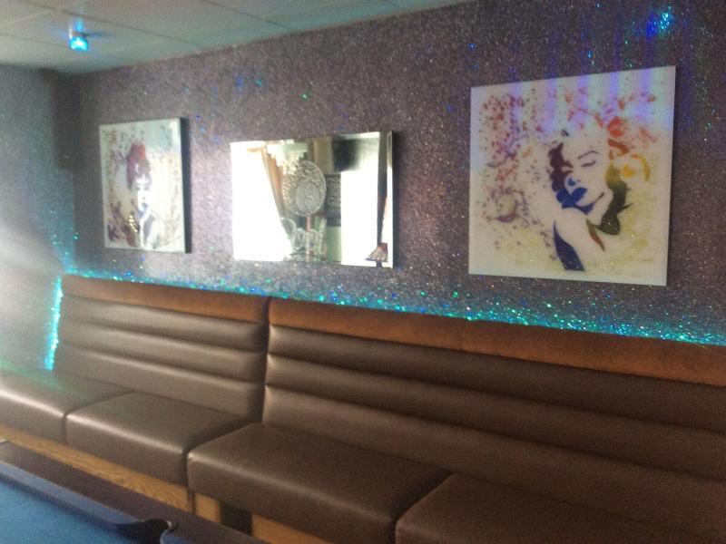 The Trentwood - Hotel - Bar