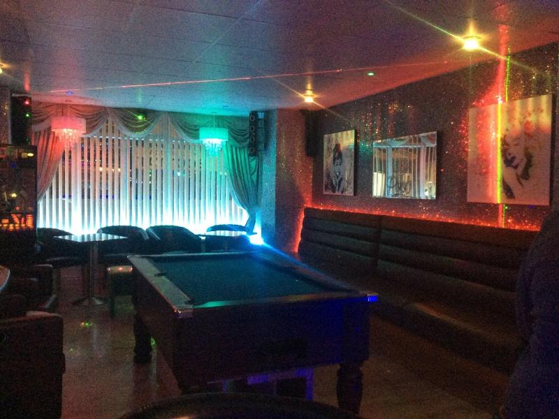 The Trentwood - Hotel - Bar