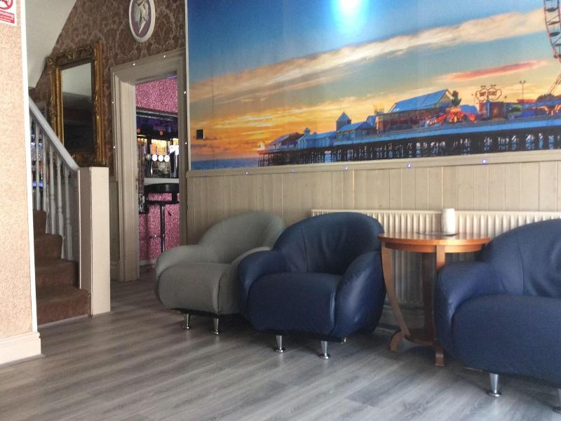 The Trentwood - Hotel - Lobi