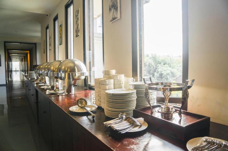 Puri Ayu - Restoran