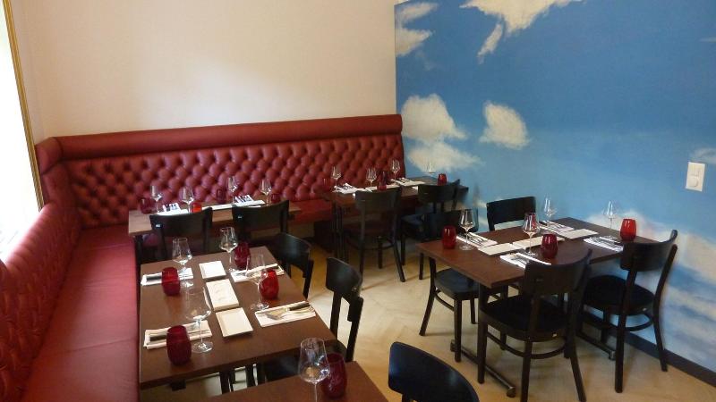 easyHotel Basel City - Restoran
