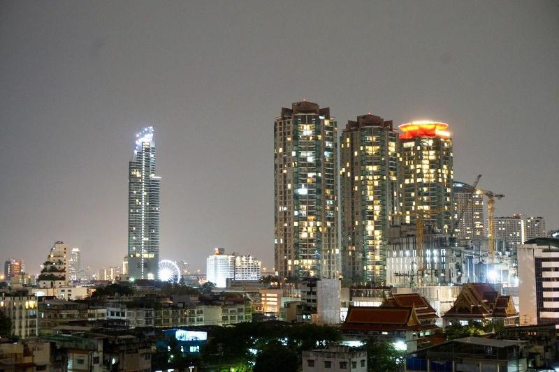 Miloft Sathorn Hotel - Genel