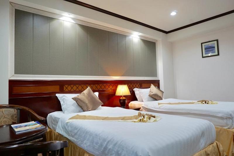 Miloft Sathorn Hotel - Oda