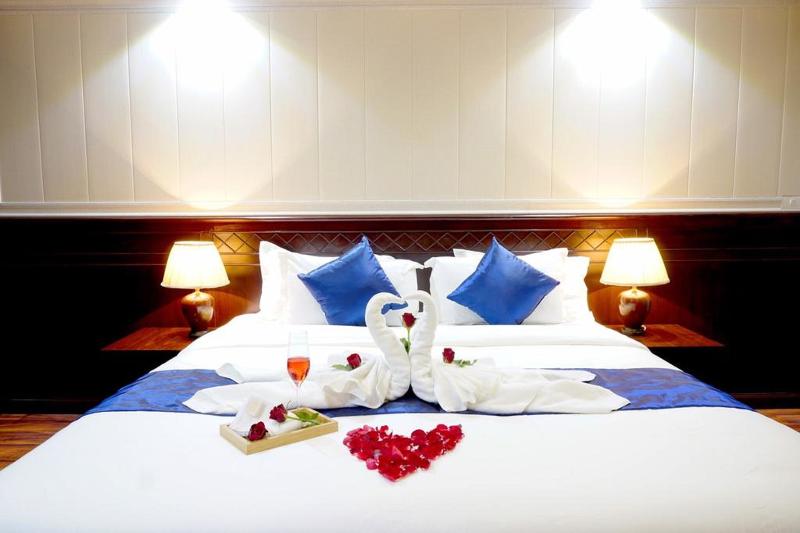 Miloft Sathorn Hotel - Oda