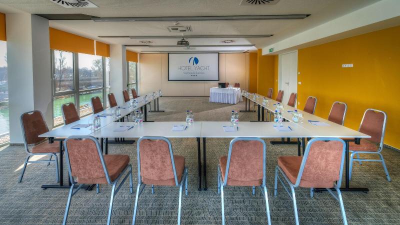 Hotel Yacht Wellness & Business - Toplantı