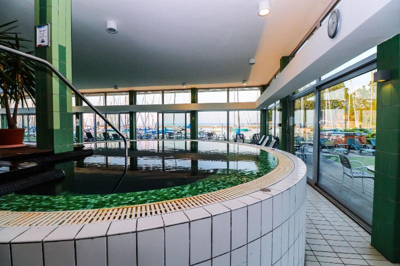 Hotel Yacht Wellness & Business - Aktivite