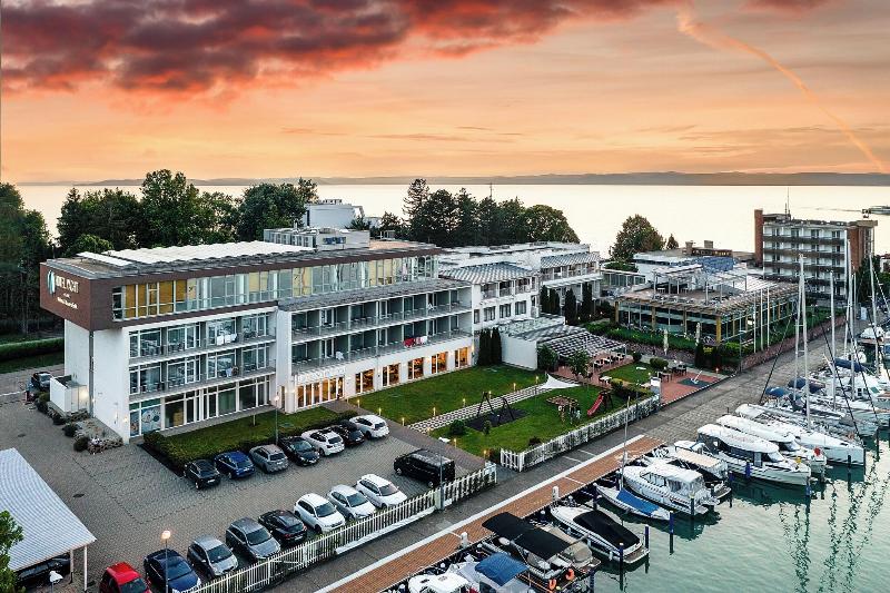 Hotel Yacht Wellness & Business - Genel