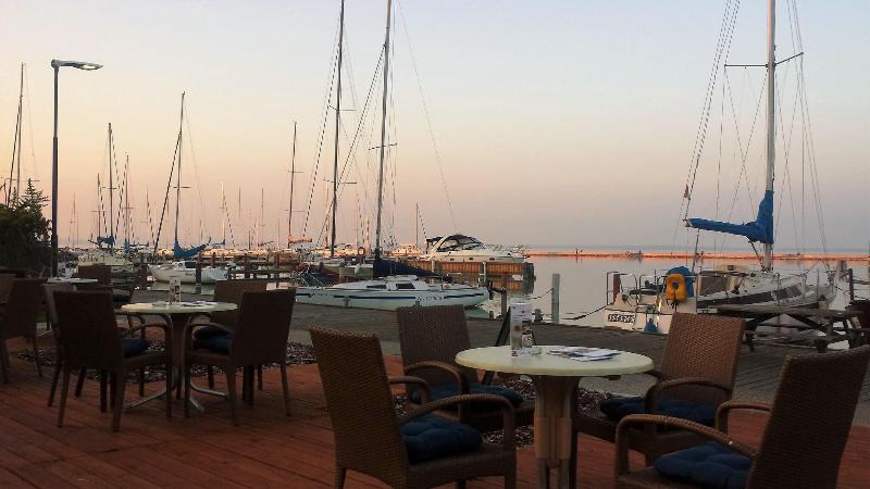 Hotel Yacht Wellness & Business - Genel