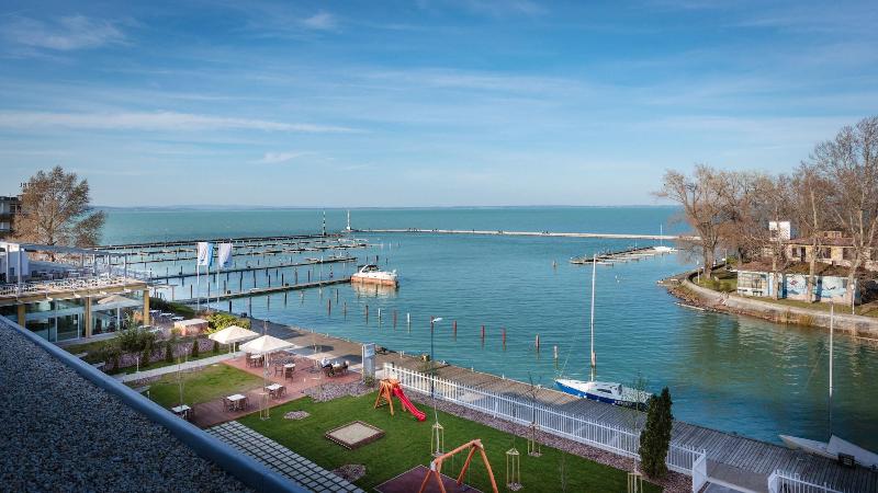 Hotel Yacht Wellness & Business - Genel