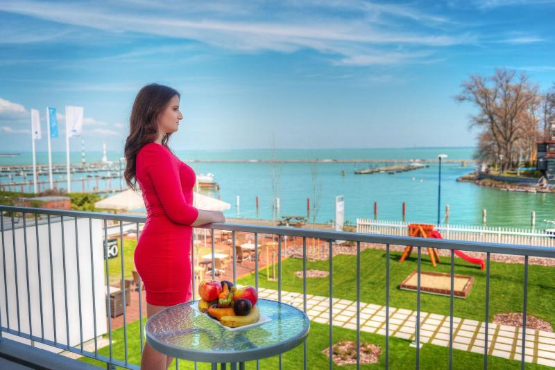 Hotel Yacht Wellness & Business - Oda